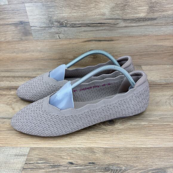 Skechers Shoes - Skechers Size 11 Slip On Memory Foam Flats Fabric Scalloped Stretch Womens